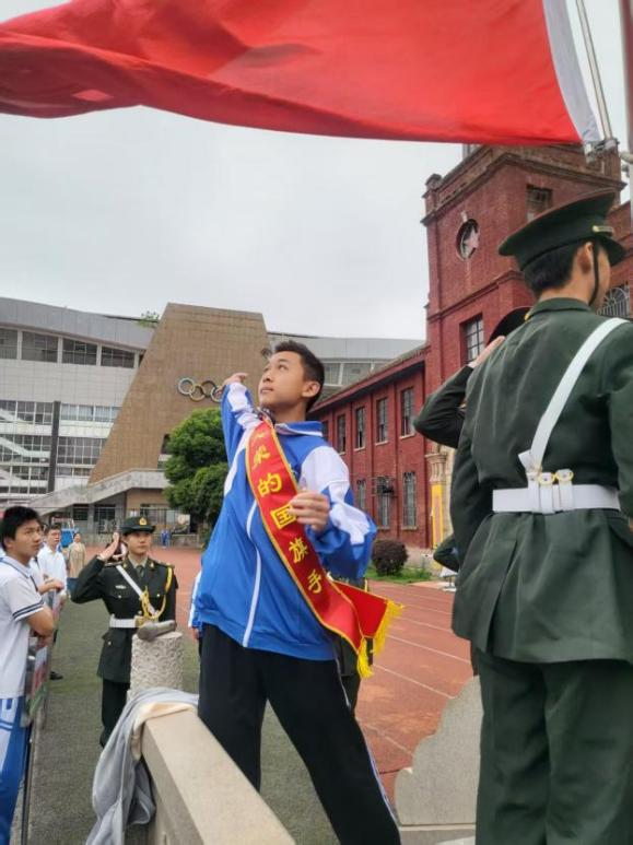 1761377476559295.png 640 (1).png